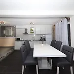 Korlat Kır Evi Benkovac