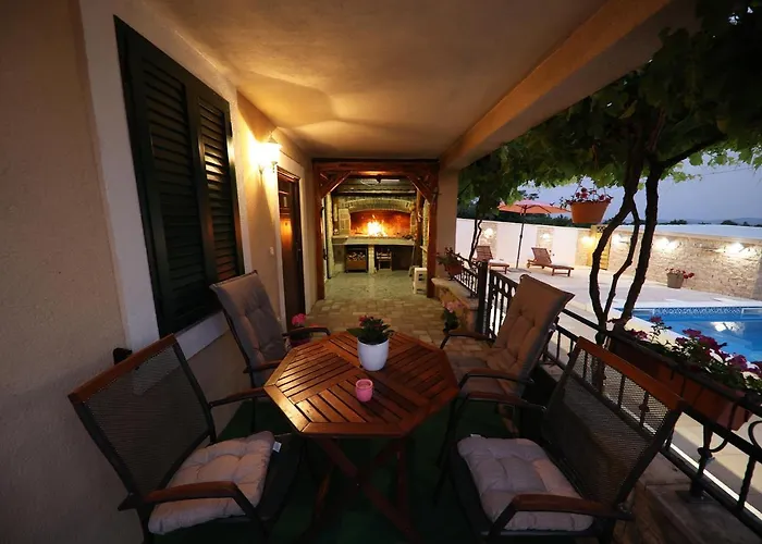 Korlat Hétvégi ház *