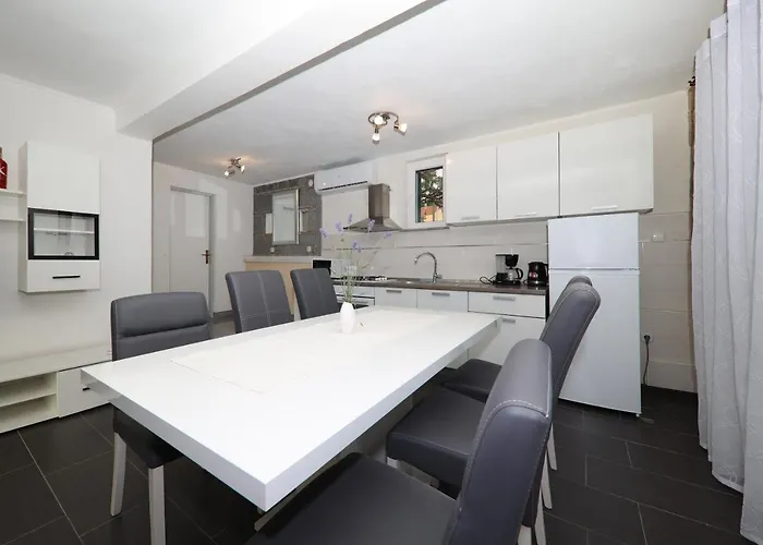 Hétvégi ház Korlat *